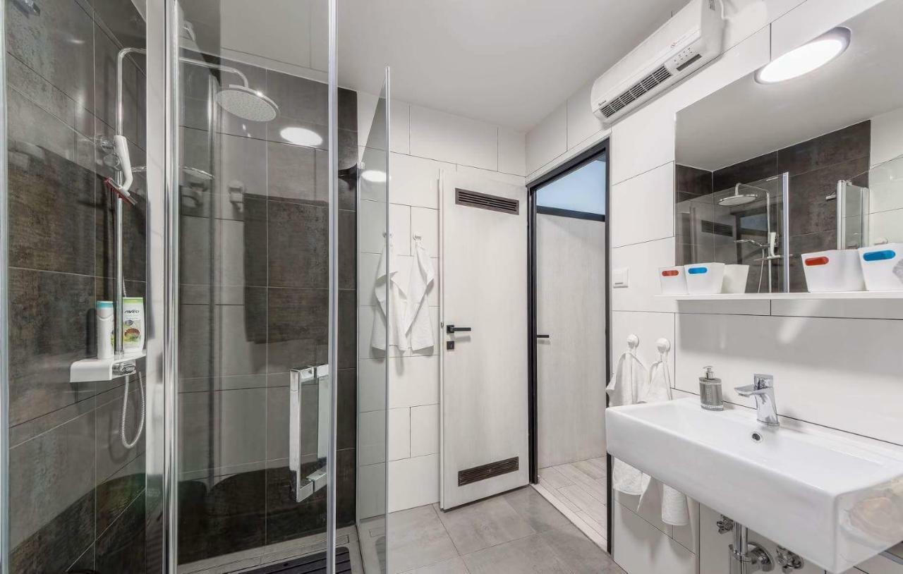 Apartman RUBIX Pula Bagian luar foto